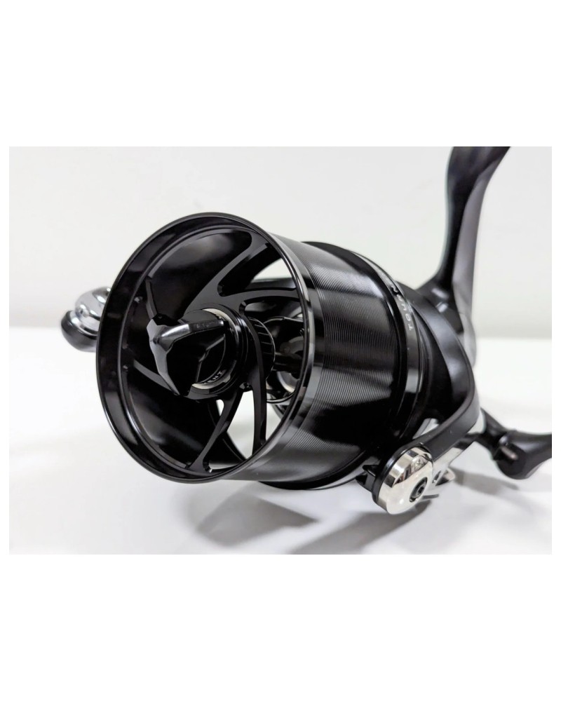 Bobina Aluminio Yasaki Tournament 45 | Bobina Aluminio Yasaki Tournament 45: El Aliado Perfecto para tu Carrete Shimano Cuand...