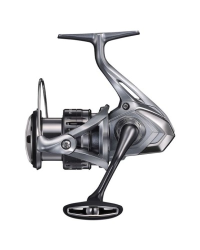 Carrete Shimano Nasci | Este modelo Shimano Stradic viene con sensibles mejoras que lo hacen posicionarse en lo más alto de l...