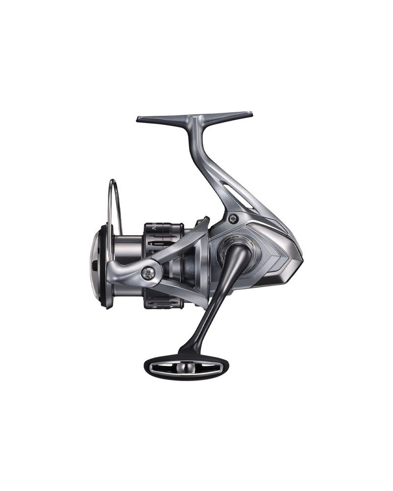 Carrete Shimano Nasci | Este modelo Shimano Stradic viene con sensibles mejoras que lo hacen posicionarse en lo más alto de l...
